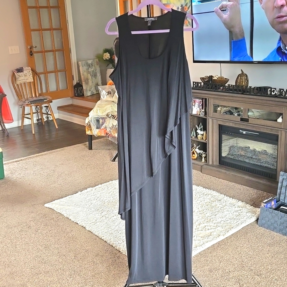 Lisa Rinna Black Sleeveless Maxi Dress    NEW 🖤 SIZE XL